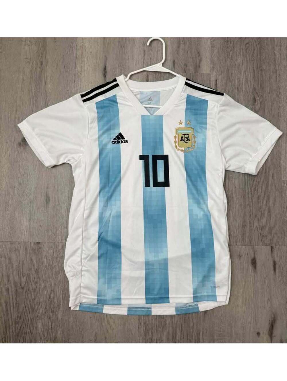 Lionel Messi Argentina World Cup Soccer Jersey Size Adult Medium NWT